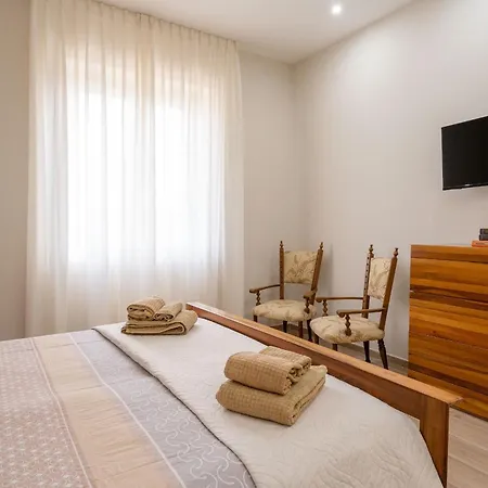 Dario Castellana Grotte